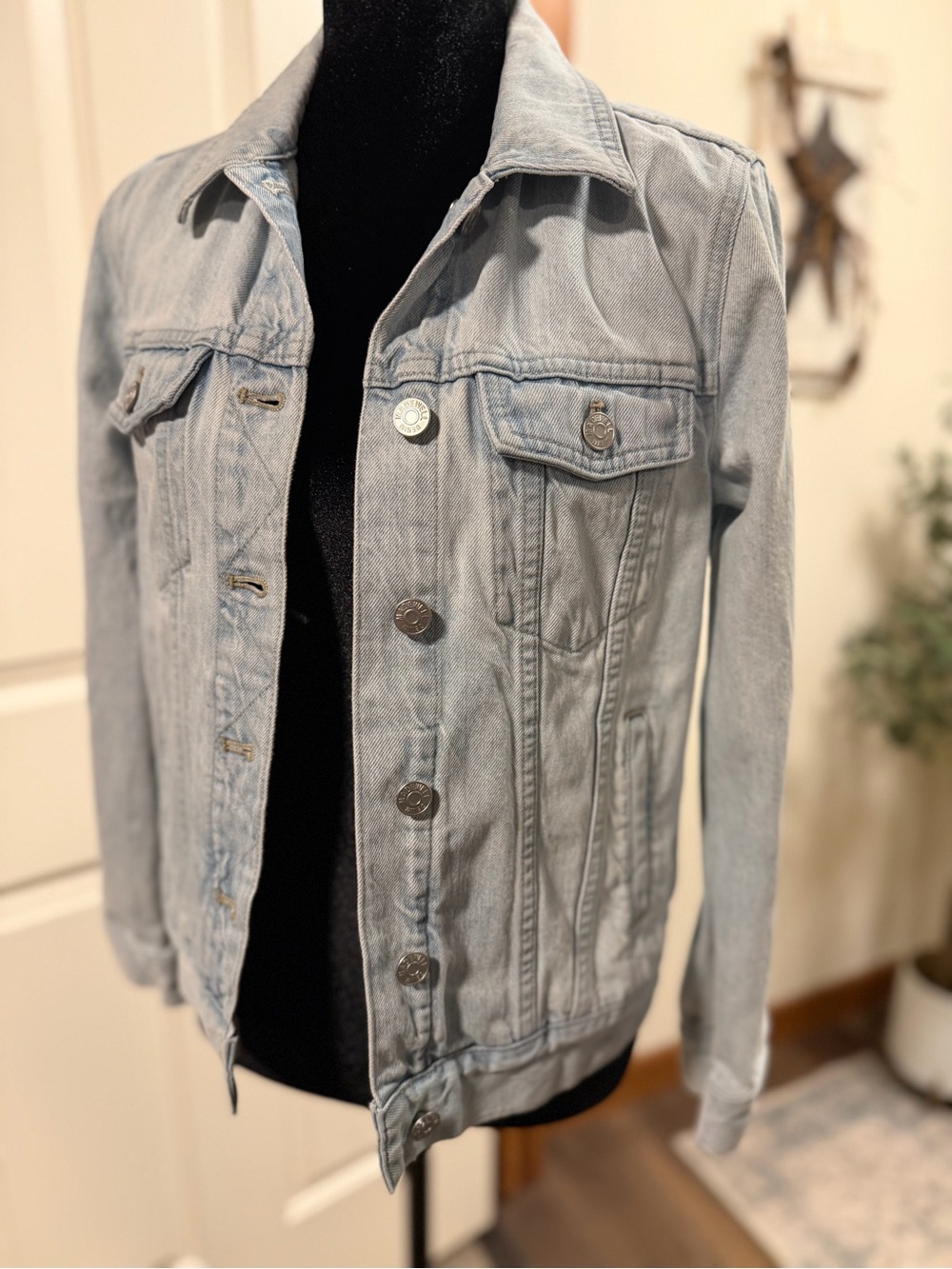 Madewell Classic Denim Jacket Women’s Small Light Wash Jean Jacket